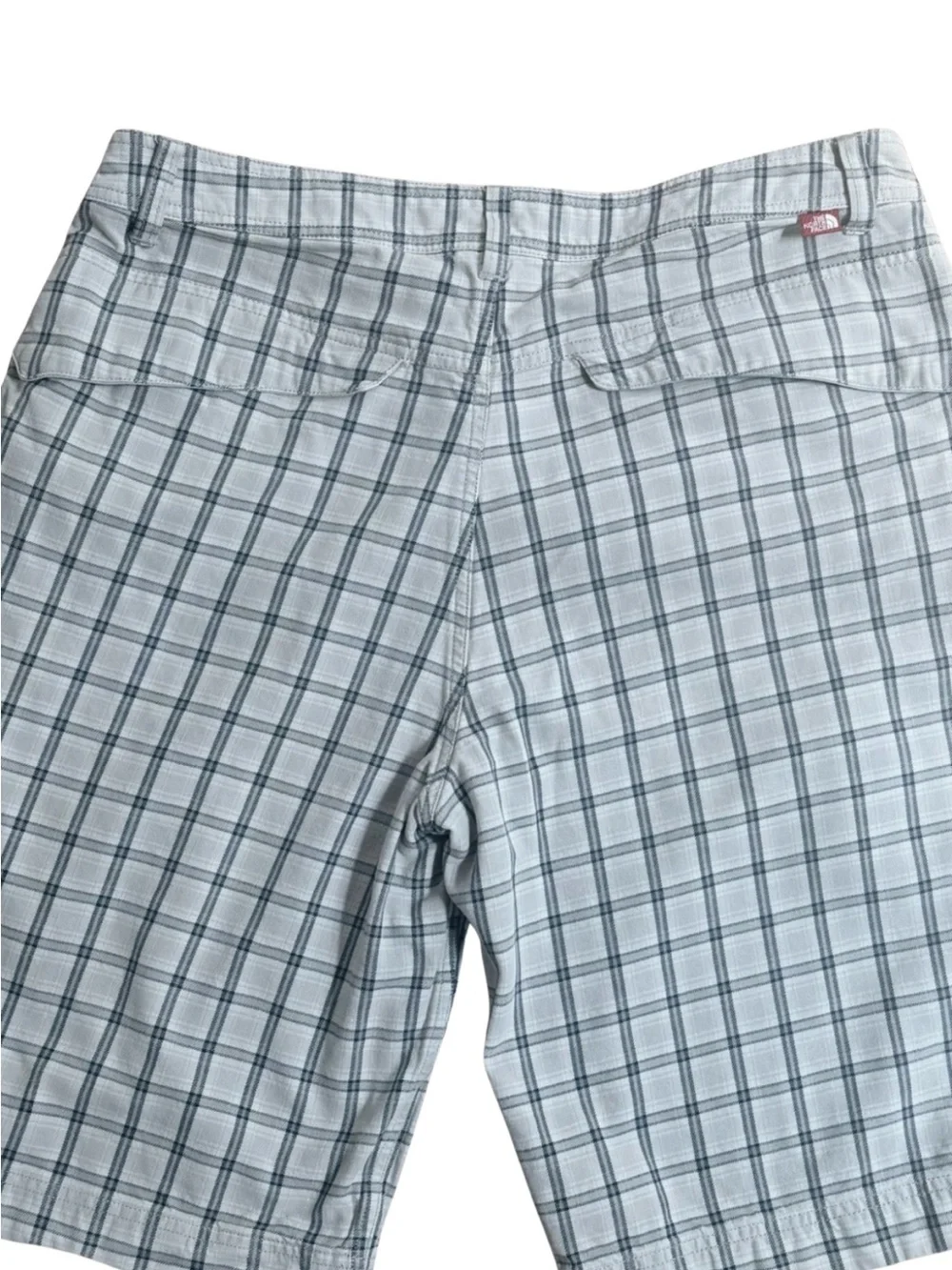 The North Face Men’s 34 Plaid Chino Hiking Shorts Gray Cotton 12” Inseam